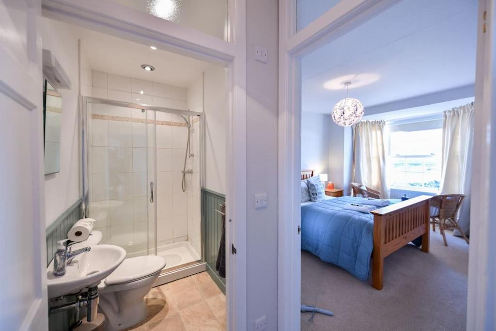 3 Bedroom Townhouse Right On The Harbour Isle of Whithorn Luaran gambar